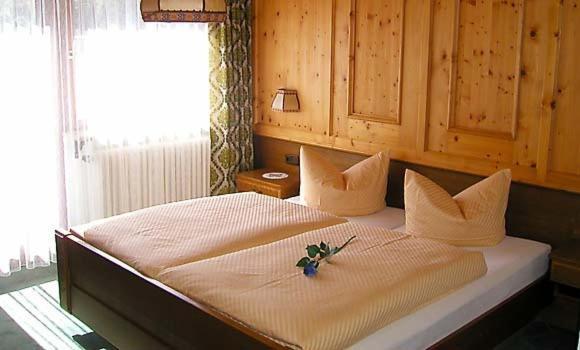 Berghaus Maria Bed & Breakfast Pettneu am Arlberg Oda fotoğraf