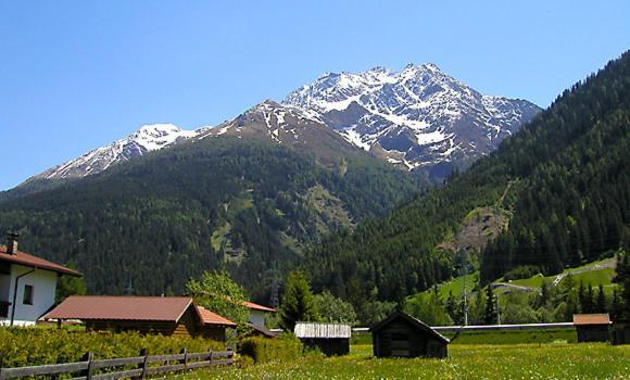 Berghaus Maria Bed & Breakfast Pettneu am Arlberg Dış mekan fotoğraf